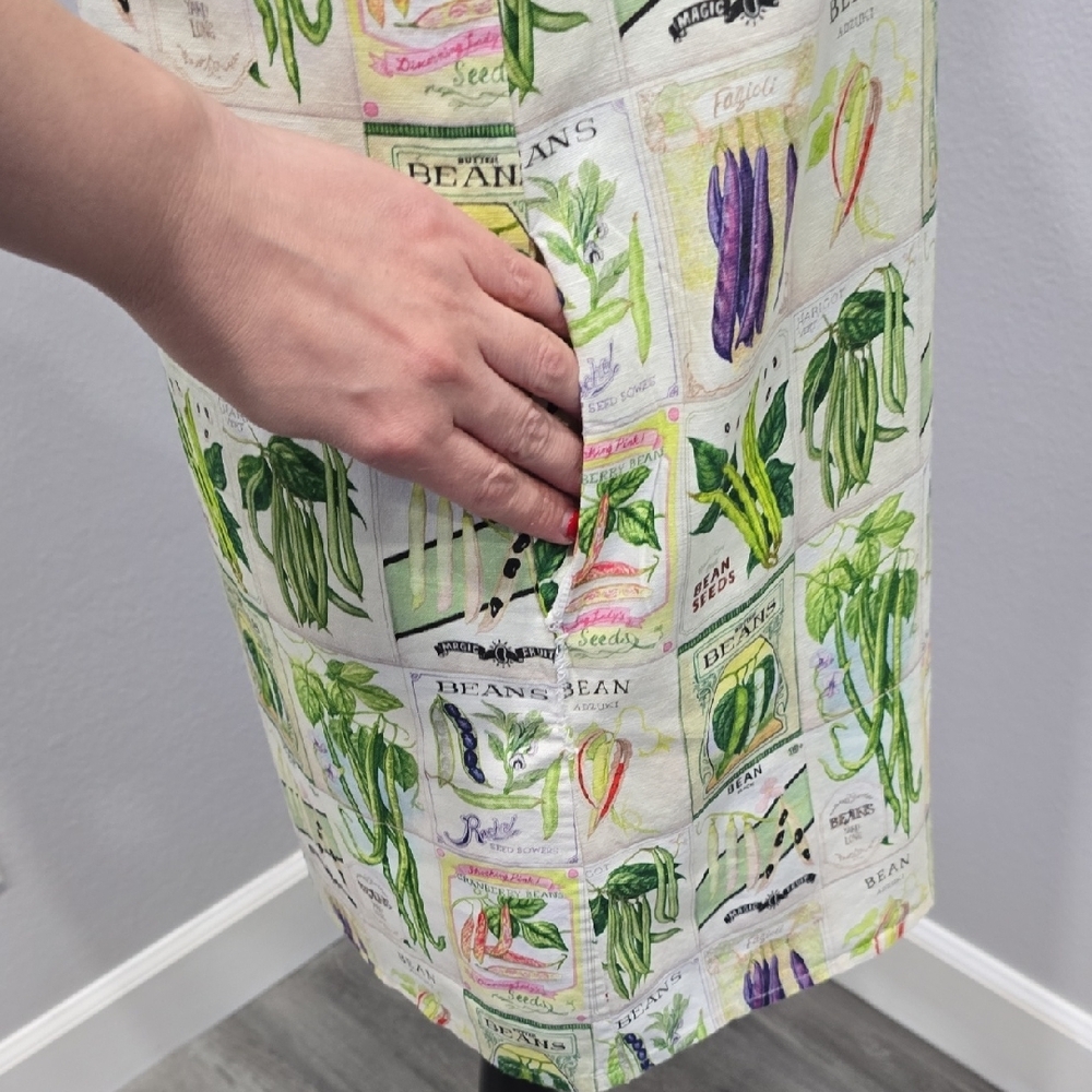 Rachel Antonoff Lola Mini Dress in the "Especially The Beans" Print, Pockets - Picture 12 of 16